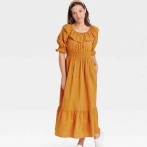 Universal Threads Boho Maxi Dress. NWT